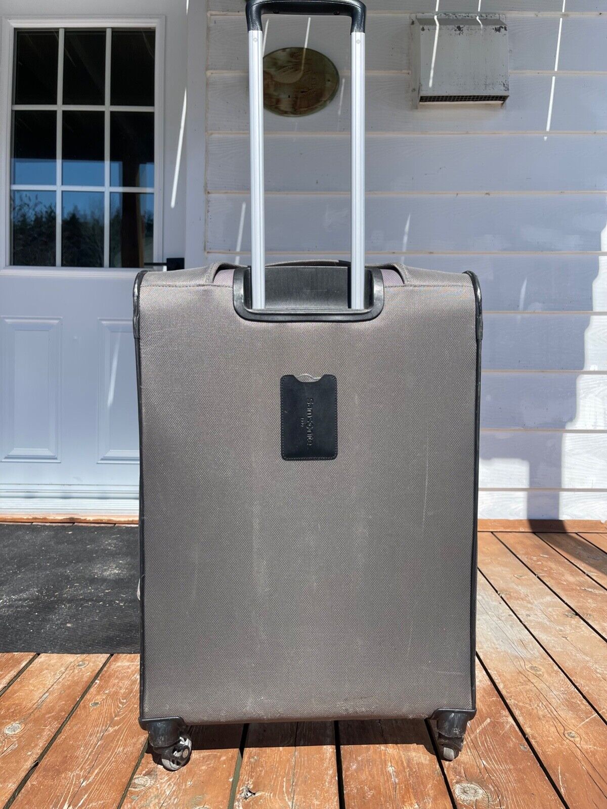 Samsonite 24"" Grey Suitcase in Good Condition with Telescopic Handle & Wheels