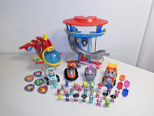 Paw Patrol Zentrale / Lookout Tower m. 4 Fahrzeugen / 28 Figuren / Sub Patroller
