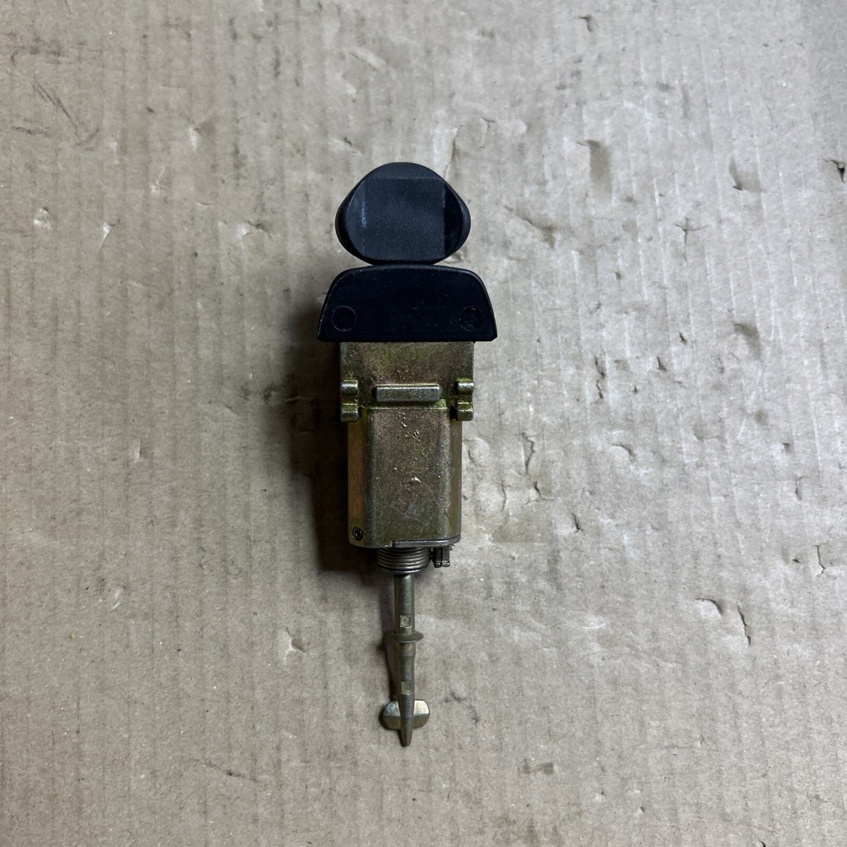 A2027602677 MERCEDES BENZ W202 W210 W163 TS DOOR LOCK WITH KEY