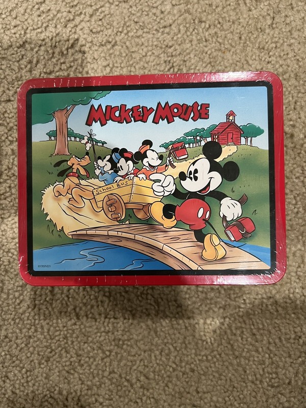 Mickey Mouse 1997 Disney Series #2 School Bus Lunch Box Goofy Donald Pluto Daisy