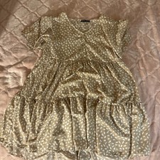 SHEIN L Beige White Geometric Flutter Sleeve V-Neck Mini Dress Button Ruffle