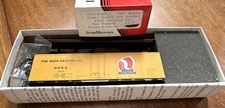 Intermountain Railway HO Kit 40515-04 Steel Sided Ice Bunker Rath Packing Co. NY