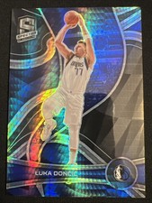 2021/22 Panini Spectra Luka Dončić Asia Prizm #77 Dallas Mavericks