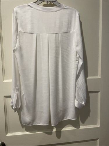 Etcetera Long Sleeve V-Neck Polyester 3-Button Blouse Size 10 Never Worn Luxury - Picture 7 of 9
