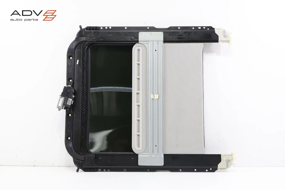 VOLKSWAGEN PASSAT 2012-2022 TECHO CORREDIZO TECHO CORREDIZO VENTANA CRISTAL Y MOTOR Y SOMBRA OEM Foto 2 de 4