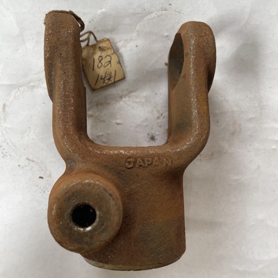 G & G 182-1421, 1-3/8''  X 21 Spline Tractor PTO Quick Disconnect Yoke 14N Series