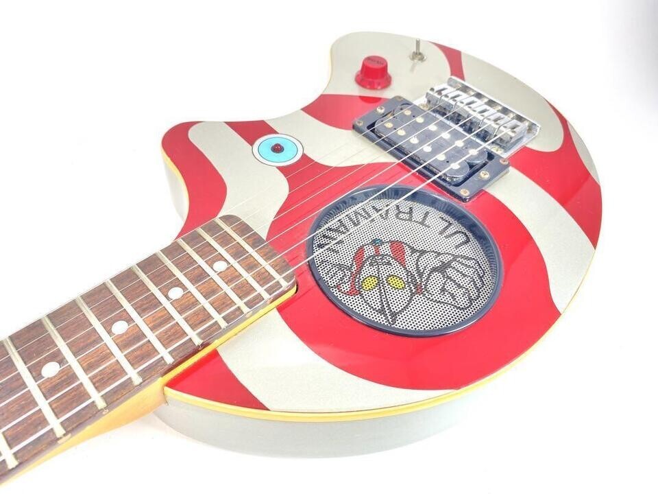 Fernandes ZO-3 Ultraman Mini Electric Guitar with Built-in Fernandes ZO-3 Ultraman Mini Electric Guitar with Built-in