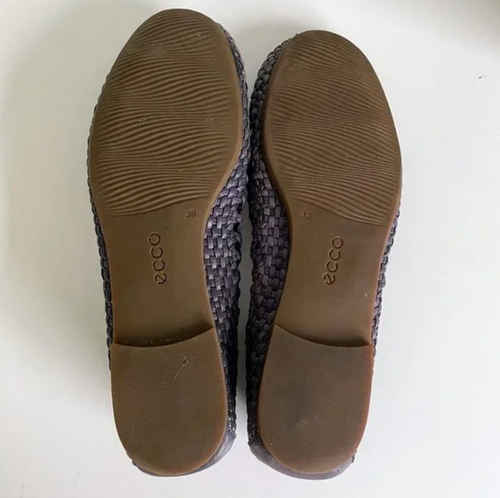ECCO Woven Navy Blue Ballerina Flats - size 38 - excellent condition - Picture 2 of 2
