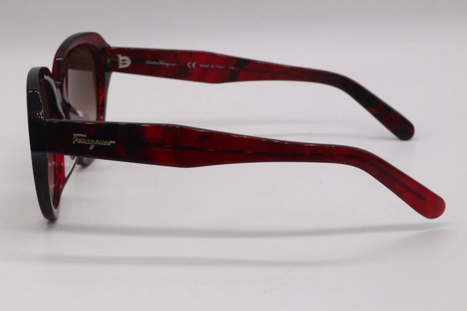 ÓCULOS DE SOL SALVATORE FERRAGAMO SF 906SA 645 GRADIENTE VIOLETA AUTÊNTICO 54-18 - Imagem 3 de 4