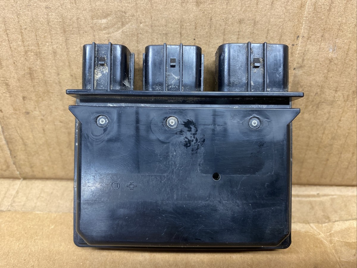 r　 2015 Kawasaki Ninja ZX6R ZX636, relay box assembly, #33024