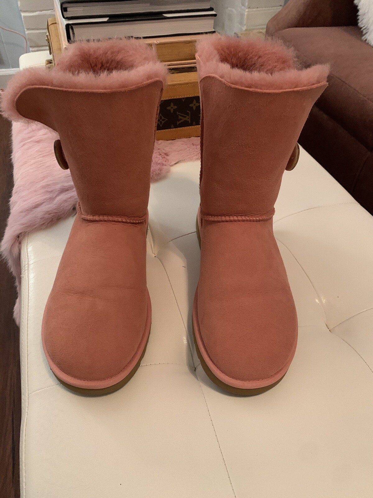Peach Womens Uggs Size 8 | eBay