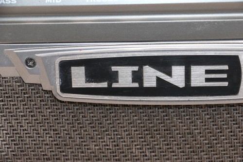 Line 6 Spider III 15W Guitar Combo Amplifier 1x8 - Picture 3 of 24