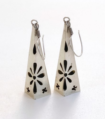 Mexican Artisan Boho Sterling Silver Flower Cut Out Dangle Pyramid Earrings
