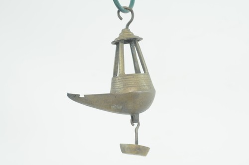 Rare Antique 1700-1800s Cast Brass Double Wick Betty Lamp Whale Hanging Oil Lamp - Picture 6 of 11