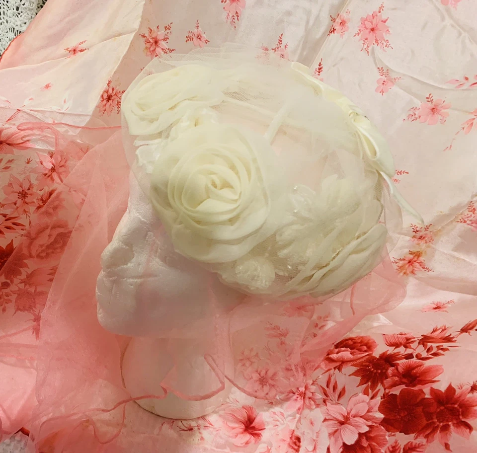 Rare Vintage Ivory Wedding Or Fascinator Ladies Hat Side Roses From Sheer Fabric - Image 4 of 4