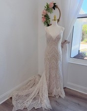 BHLDN Ivory Lace Sleeveless Mermaid Fit/Flare Wedding Dress V Neck Train SZ 12