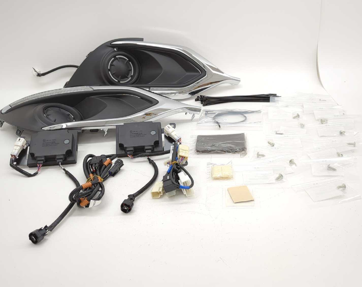 New OEM Genuine Mitsubishi LED DRL Fog Light Bezel Kit 2017-2022