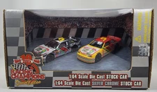 2 Pack Racing Champions 1999 NASCAR 1:64 DieCast Silver Chrome Terry Labonte Car