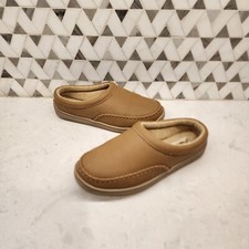 My Pillow Women's MY SLIPPERS All Season Moccasin Leather Tan Size 6 VGUC 74472