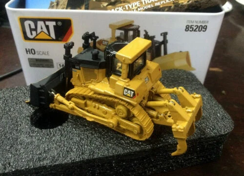 Tractor tipo oruga Caterpillar Cat D9T - escala HO 1:87 DieCast Masters DM85209 Foto 2 de 4