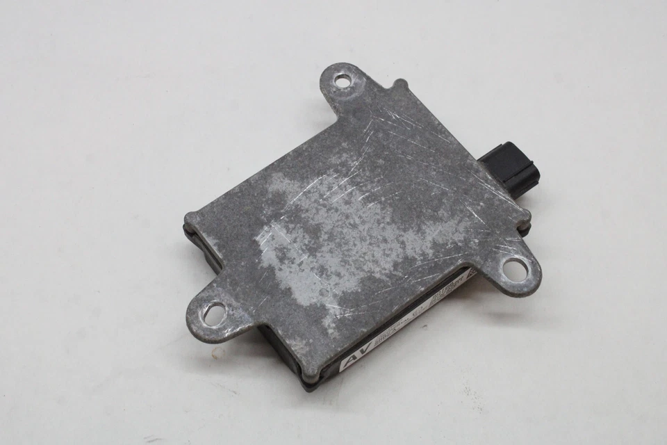 Toyota Avalon Limited 2014 sensor de punto ciego izquierdo o derecho 88162 07011 OEM 13 Foto 4 de 4