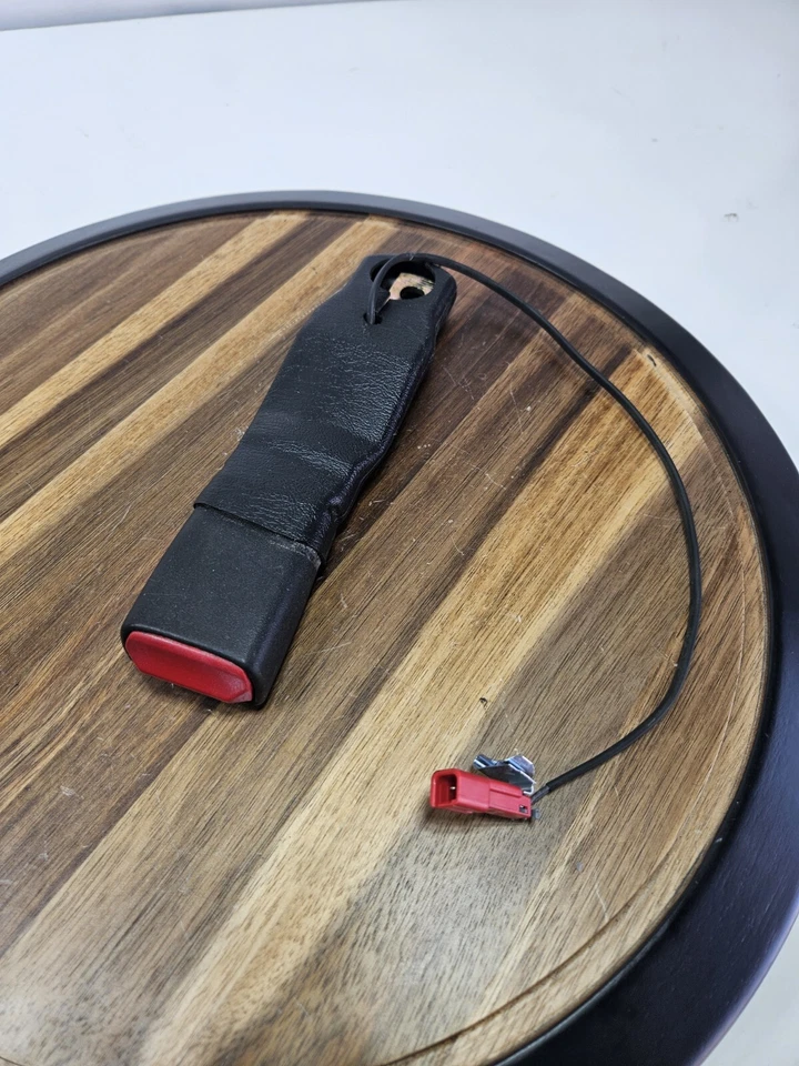 98-05 Mercedes W163 ML350 ML320 Hebilla Cinturón Delantero Izquierdo Fabricante de Equipo Original Foto 2 de 4