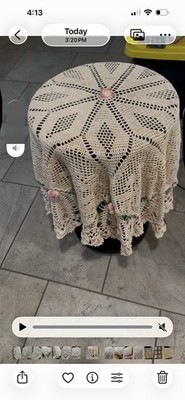 Handmade Crochet Lace Cotton Tablecloth Beige Round Floral Pattern
