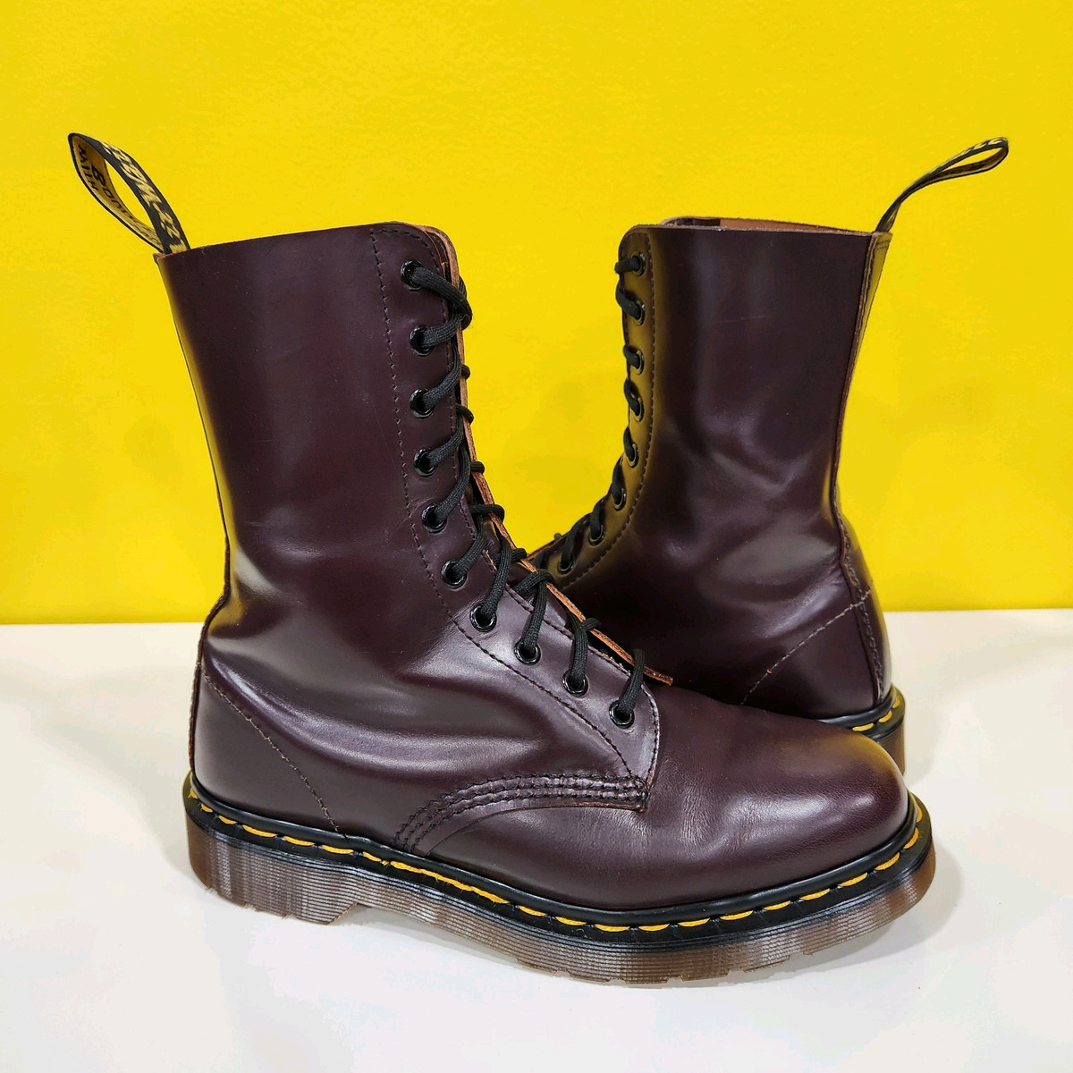 💥Dr. Martens Doc England MIE Rare 90's Vintage Chocolate 💥Dr. Martens Doc England MIE Rare 90's Vintage Chocolate