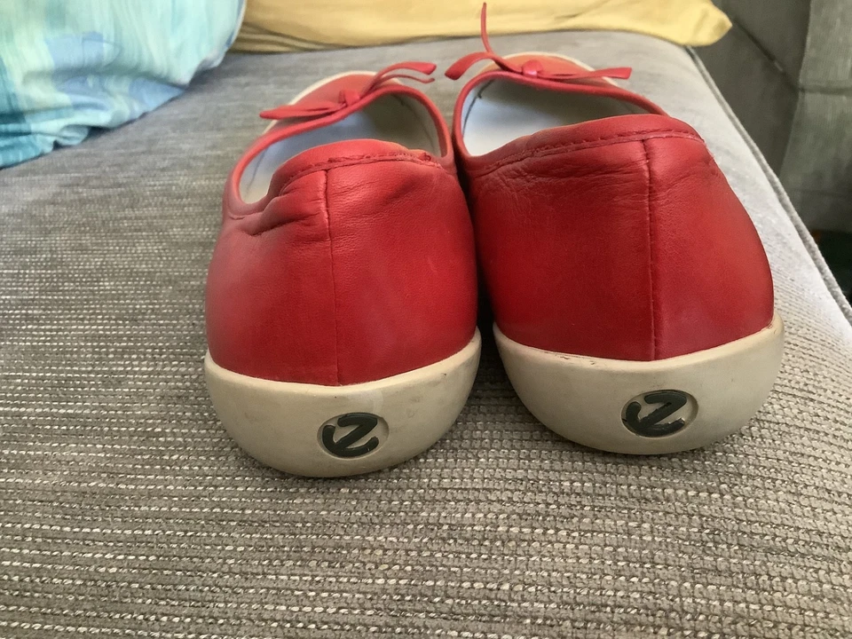 Ecco brand red leather ballerinas 7 - Image 3 of 4