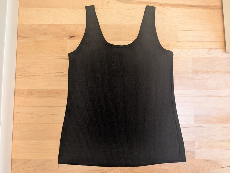 2 Torrid Black Seersucker Textured Knit Stretch Tank Top Shirt 18 20
