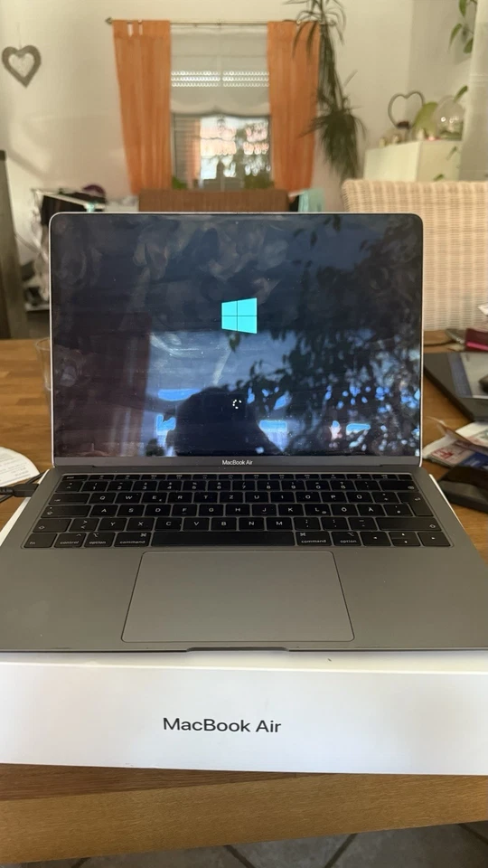 Apple MacBook Air 13" 2018 · i5 · 8GB · 256GB, Foto 4 von 5