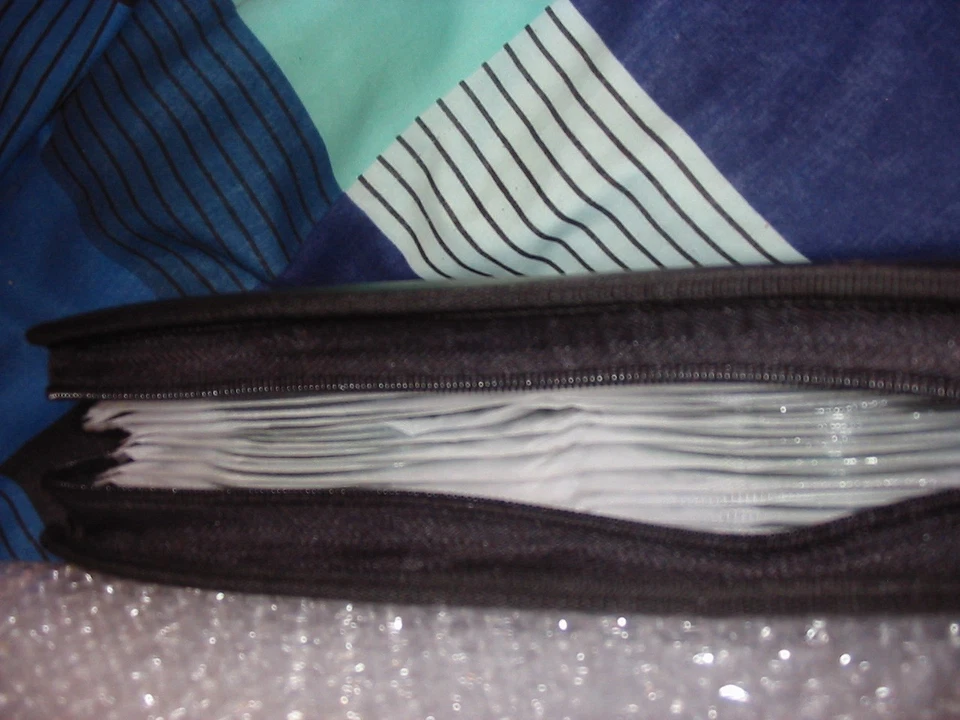 80 CD Case Holder Organiser Wallet Car Home BLACK USED - Image 3 of 4