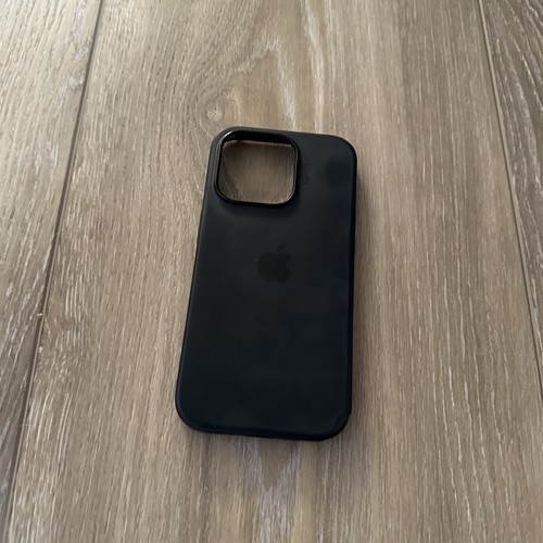 Apple Silicone Case with MagSafe for iPhone 14 Pro - Midnight - 第 2/4 張圖片