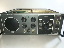 Vintage Hallicrafters transceiver model SBT-100