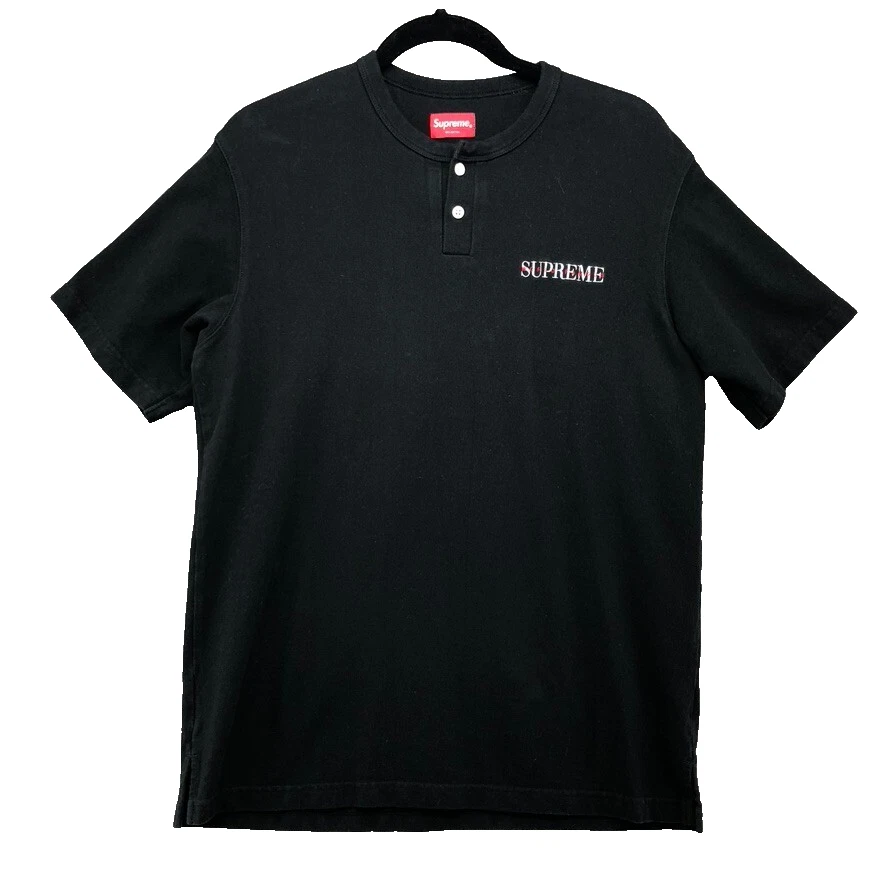 T shirt homme Supreme Pique Henley noir moyen brodé classique rétro année 2000