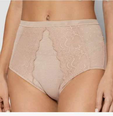 SPANX Spotlight On Lace Medium Control Foundation Nude Brief Panty Womens Large
