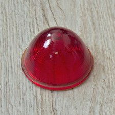 Vintage King Bee 70c Red Beehive Glass Tail Light Marker Lens 2.5 Vintage King Bee 70c Red Beehive Glass Tail Light Marker Lens 2.5