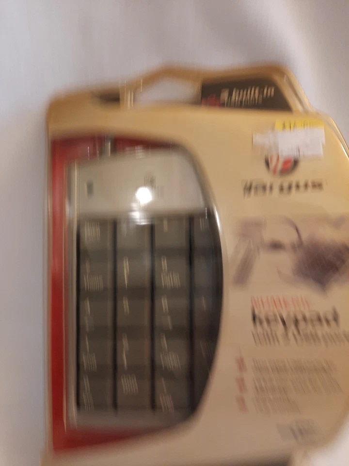 TARGUS ULTRA MINI 19KEY NUMERIC KEYPAD WITH USB HUB, BLACK - Image 2 of 4