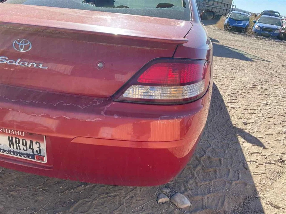 Used Front Right Door Assembly Front fits: 2000 Toyota Solara Front Right Grade - Imagem 3 de 4