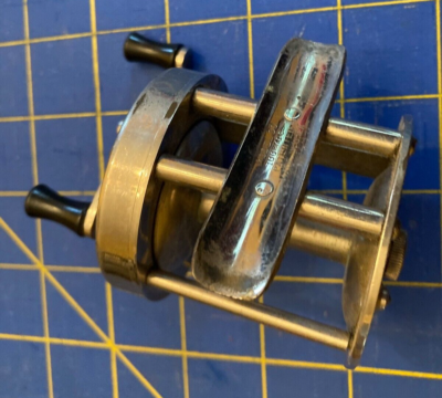 Moulinet ancien Shakespeare Triumph 1958 HE - FR