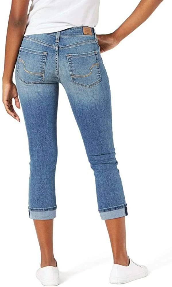 Levi strauss deals capris