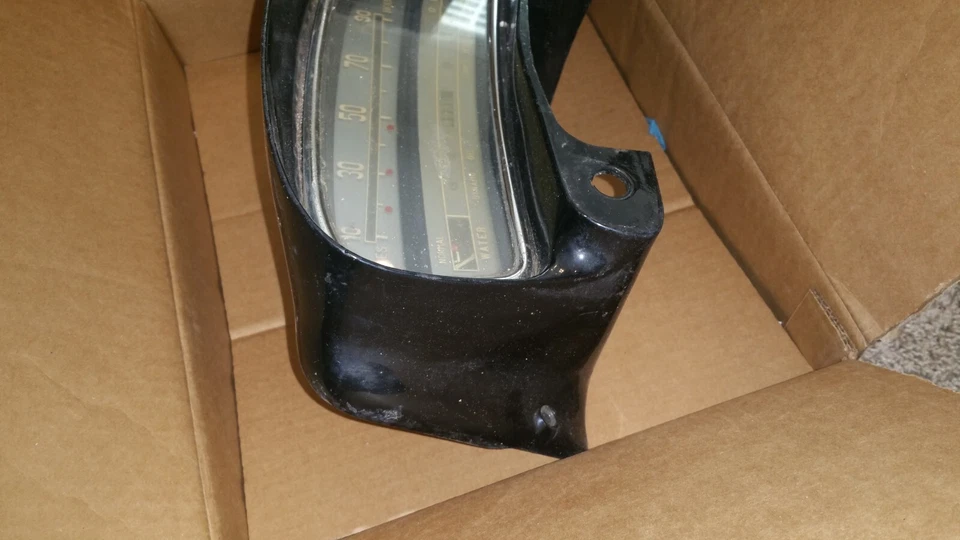 Instrument speedometer Fiat 1100 D 90 MPH fuel gauge dashboard Veglia Borlett - Image 4 of 4