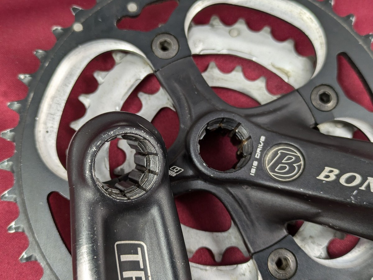 Black Line THRUST mixed 計2枚 BOX TWO M30-P CRANKSET Color Black Crank length 180mm
