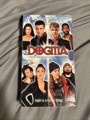 Vintage 1999 Dogma (VHS, 2000) Kevin Smith, Affleck Damon Cult Dark Comedy