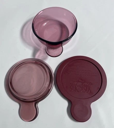 Vintage Pyrex Visions Cranberry P-150 Grab It with Glass & Plastic Lid