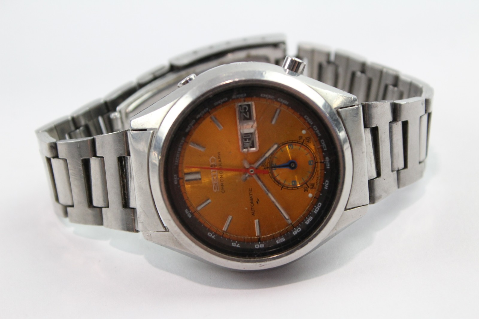 Flyback Vintage Chronograph SPARES/REPAIRS Automatic Seiko 7016-7000 Watch - vintagewatches.pk