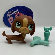 DACHSHUND DOG 3297 W/ Accessory - Authentic Littlest Pet Shop - Hasbro LPS
