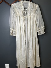Vintage 1960s/1970s Sheer Chiffon Lace Peignoir Robe