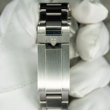 TUDOR Black Bay Pro M79470-0001 4