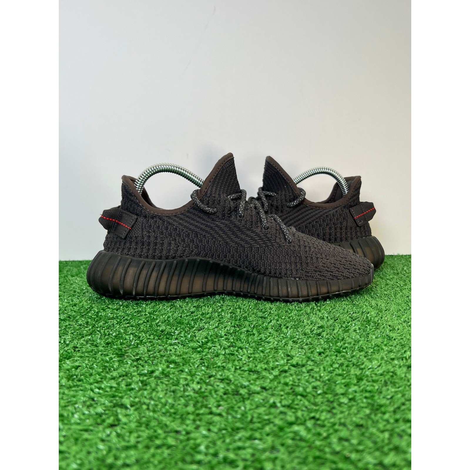 Adidas Yeezy Boost 350 V2 Black Non Reflective FU9006 SZ 6.5 thumbnail 5
